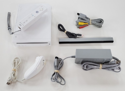 Nintendo Wii White (Model RVL-001 USA)