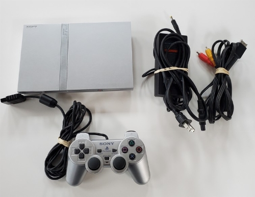 Playstation 2 Slim Silver (Model SCPH-77001)
