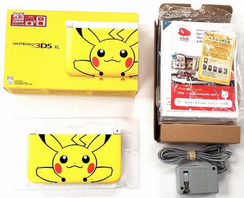 Nintendo 3DS XL (Pikachu Yellow Edition) (CIB)