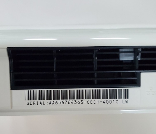 Playstation 3 Super Slim 500GB Ceramic White (Model CECH 4001C)