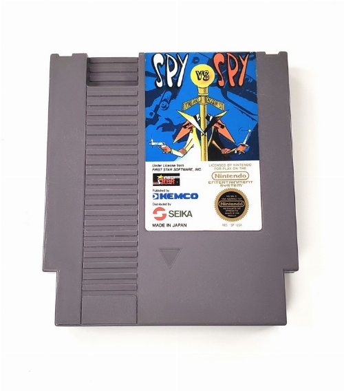 Spy vs. Spy (C)
