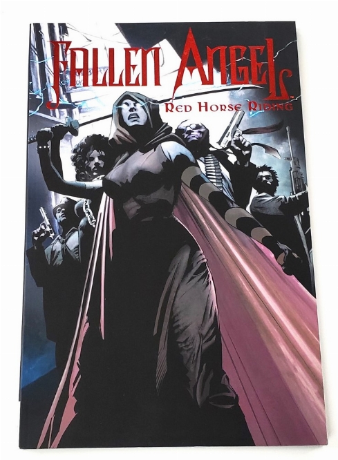 Fallen Angel: Red Horse Riding (Vol.5) (Anglais)