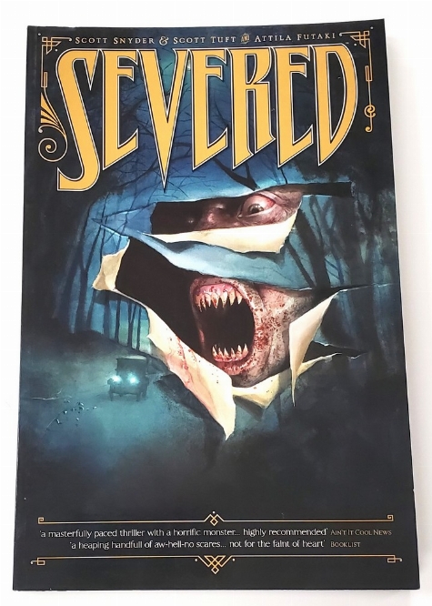 Severed (Anglais)