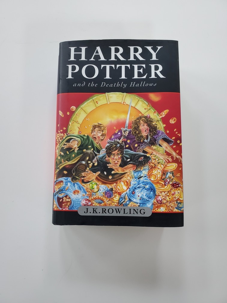 Harry Potter & The Deathly Hallows (Anglais)