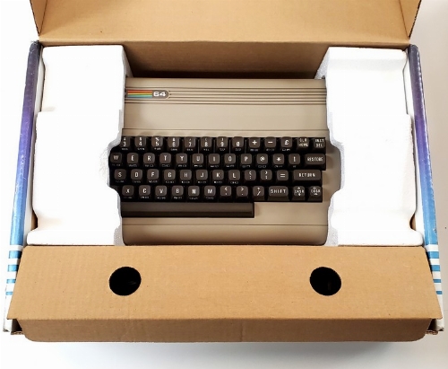 Commodore 64 + Single Floppy Disk (Model 1541) (CIB)