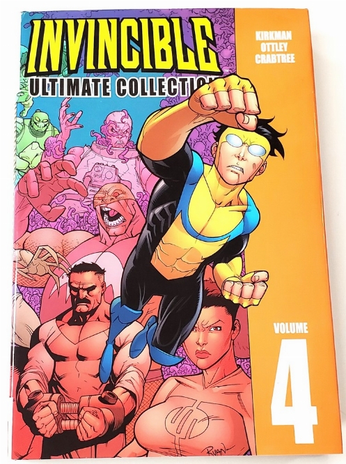 Invincible: Ultimate Collection (Vol.4) (Anglais)